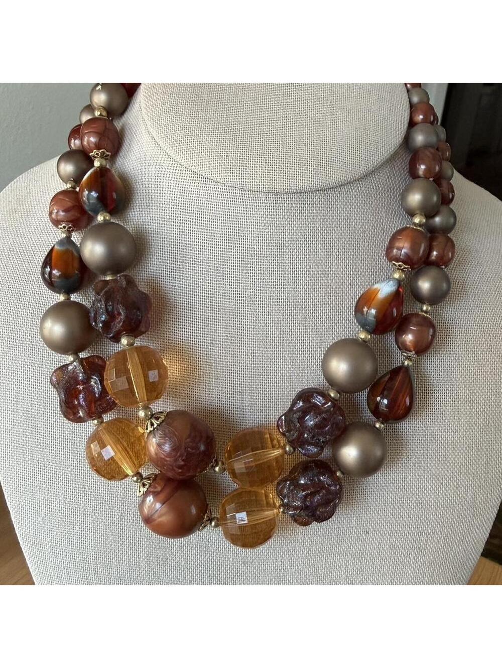 vintage chunky beaded statement necklace warm amber brown gold tones retro boho